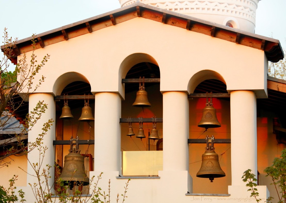 _B5A2987REWS1800 Bells, © Jon Perry, 11-4-17 zaz