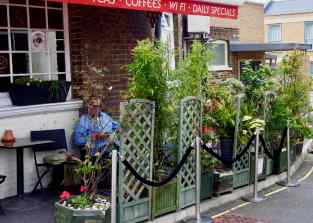 OLYMPUS DIGITAL CAMERA